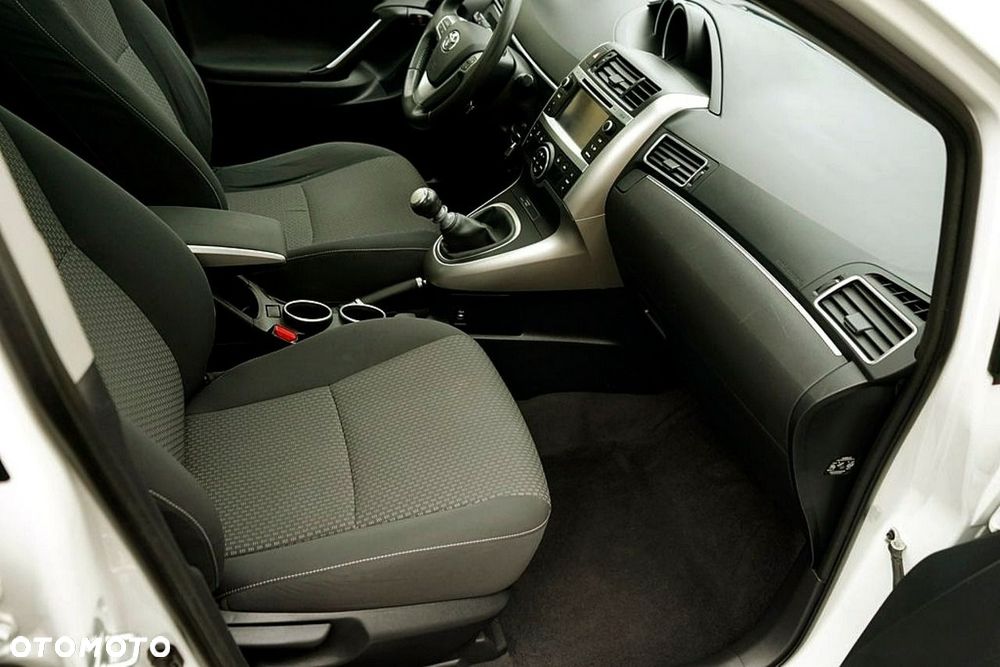 Toyota Verso - 15