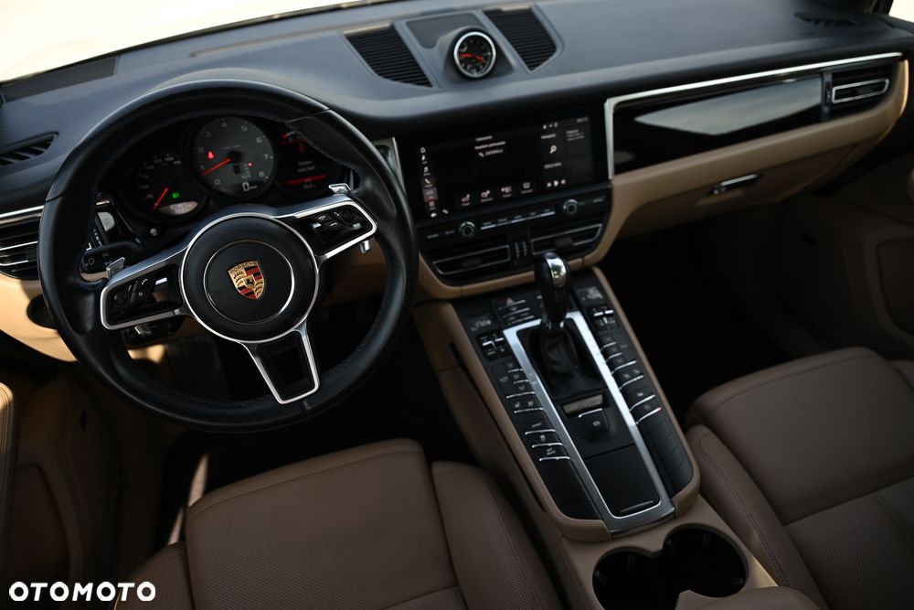 Porsche Macan S - 13