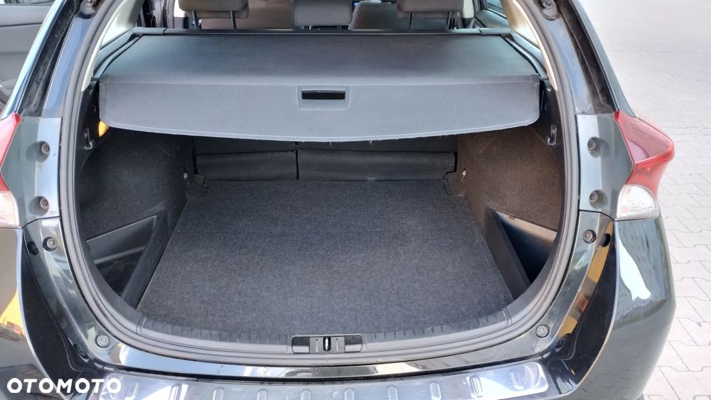 Toyota Auris 1.6 Premium - 13