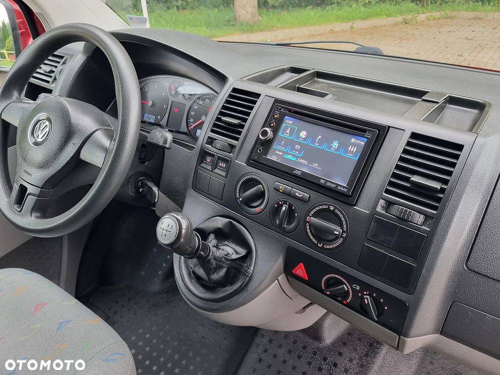 Volkswagen Transporter - 14