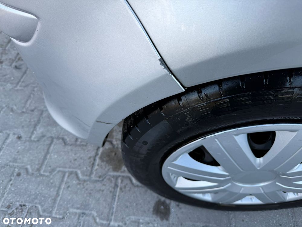Opel Corsa - 18