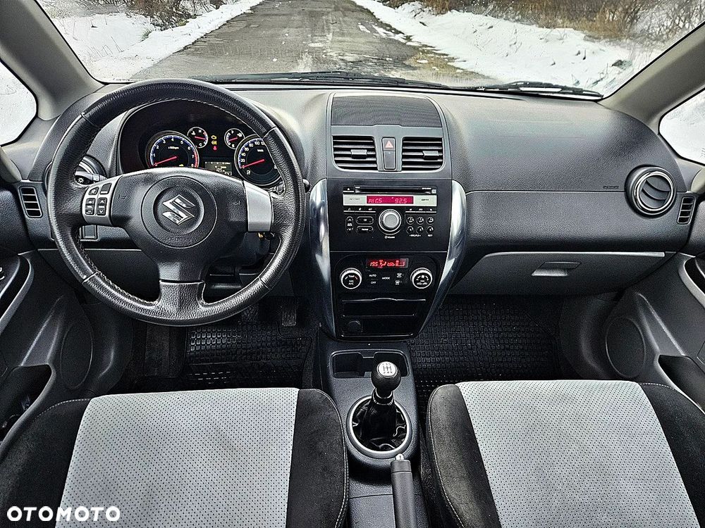 Suzuki SX4 1.6 Topline Edition 4WD - 10