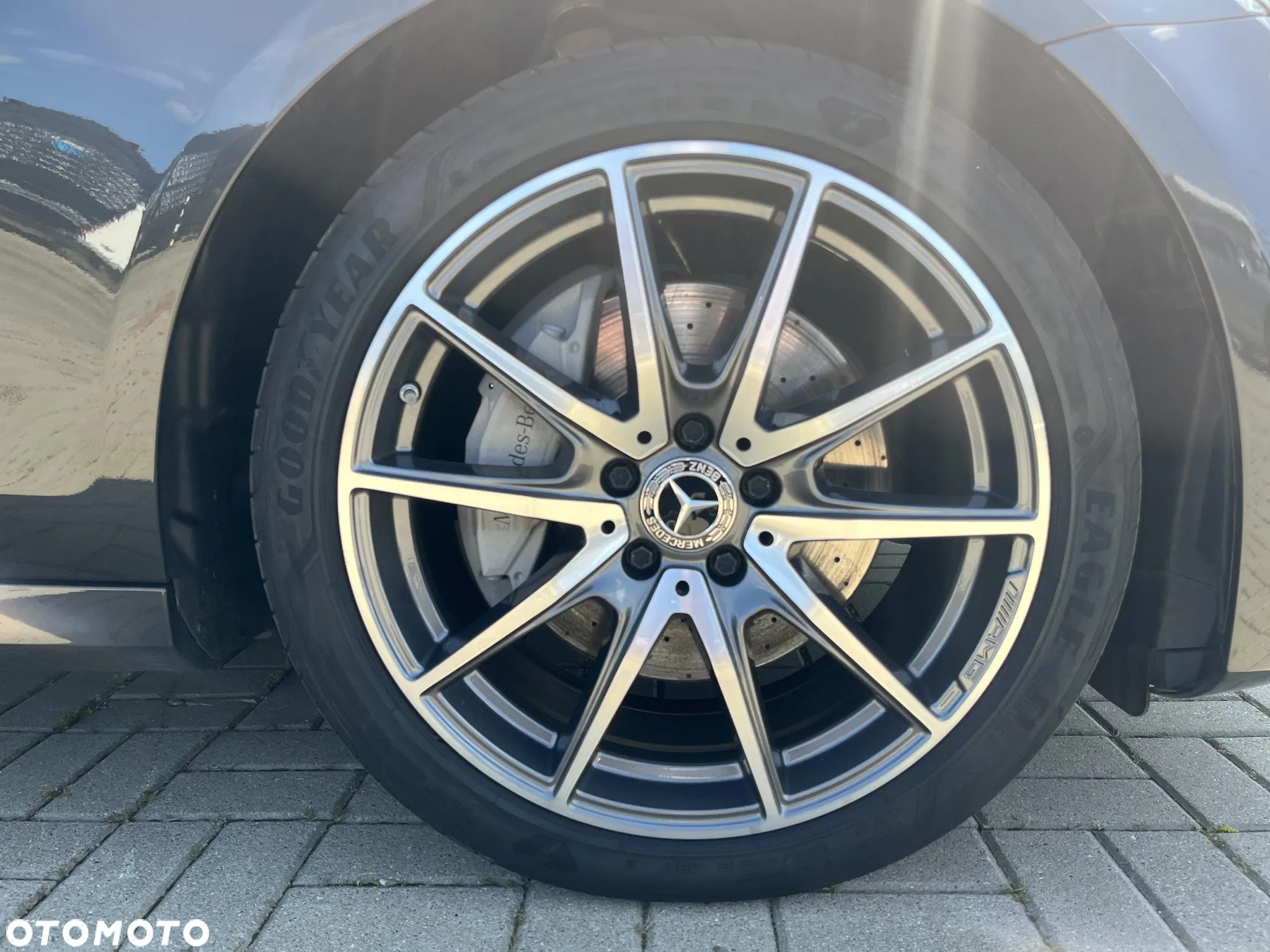 Mercedes-Benz Klasa E 220 d 4-Matic Business Edition - 28