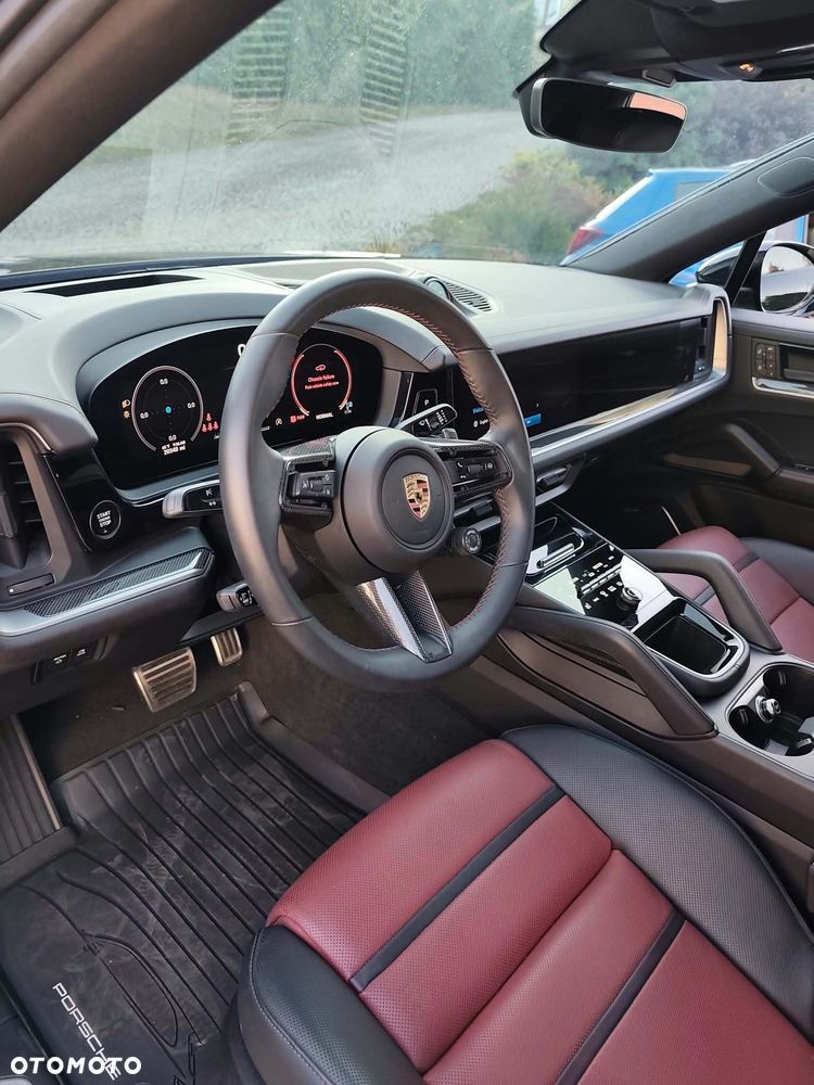 Porsche Cayenne S - 2