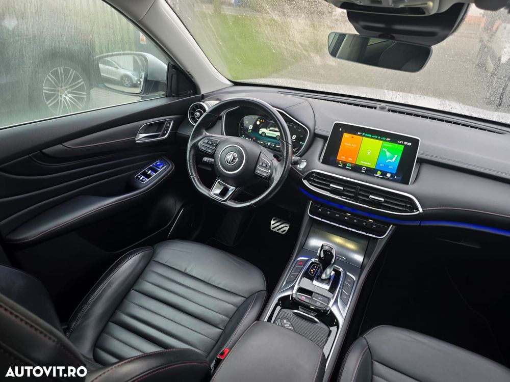 MG EHS PHEV Luxury - 5