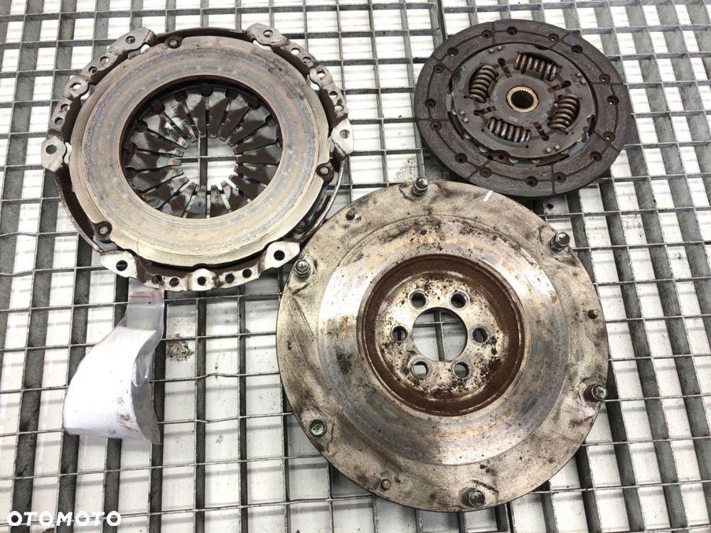 SPRZĘGŁO - 149.00 PLN - NISSAN QASHQAI / QASHQAI +2 I (J10, NJ10, JJ10E) 2006 - 2014 1.6 84 kW - 2