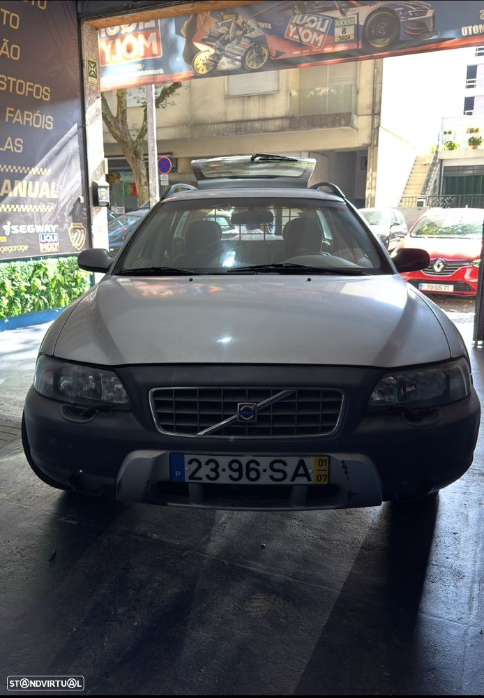 Volvo XC 70 - 1