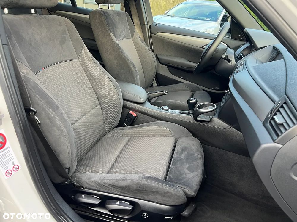 BMW X1 xDrive23d - 26