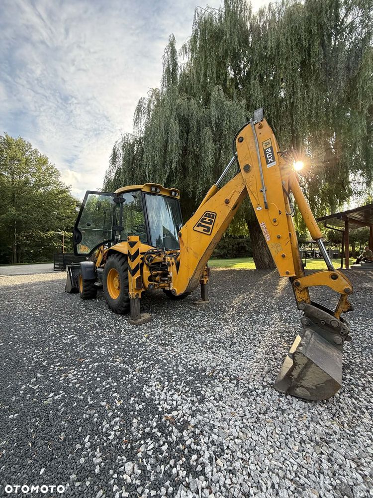 JCB 3CX Contractor - 4