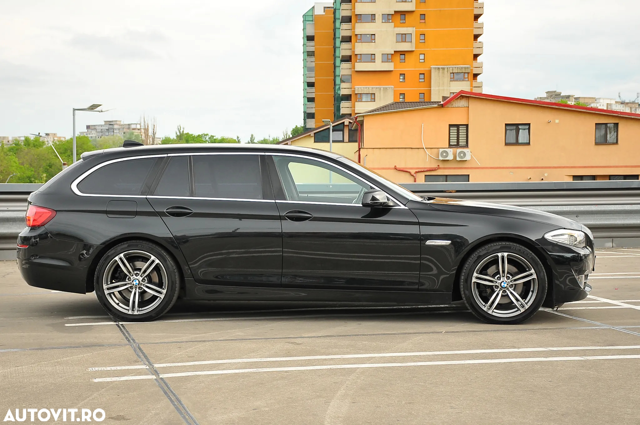 BMW Seria 5 520d Aut. - 3