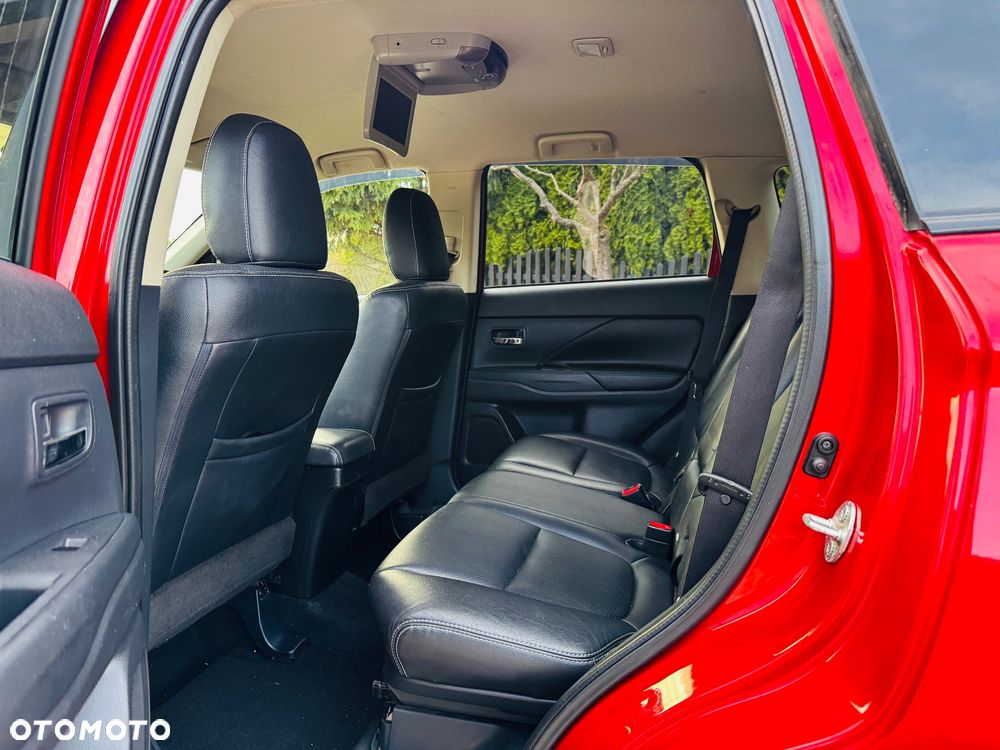 Mitsubishi Outlander 2.2 DID Intense + 4WD - 11