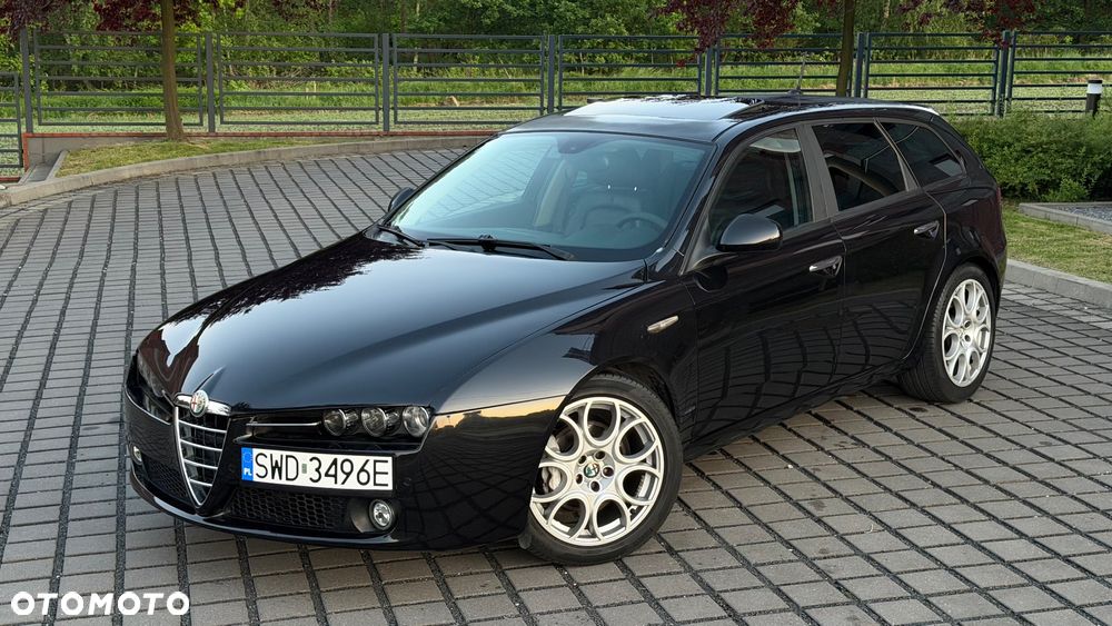 Alfa Romeo 159 1.9 JTDM 16V DPF Distinctive - 38