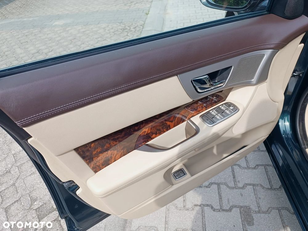 Jaguar XF 3.0 V6 S Premium Luxury - 12
