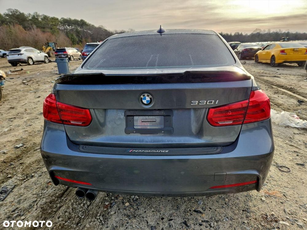 BMW Seria 3 330i Edition M Sport Shadow - 6