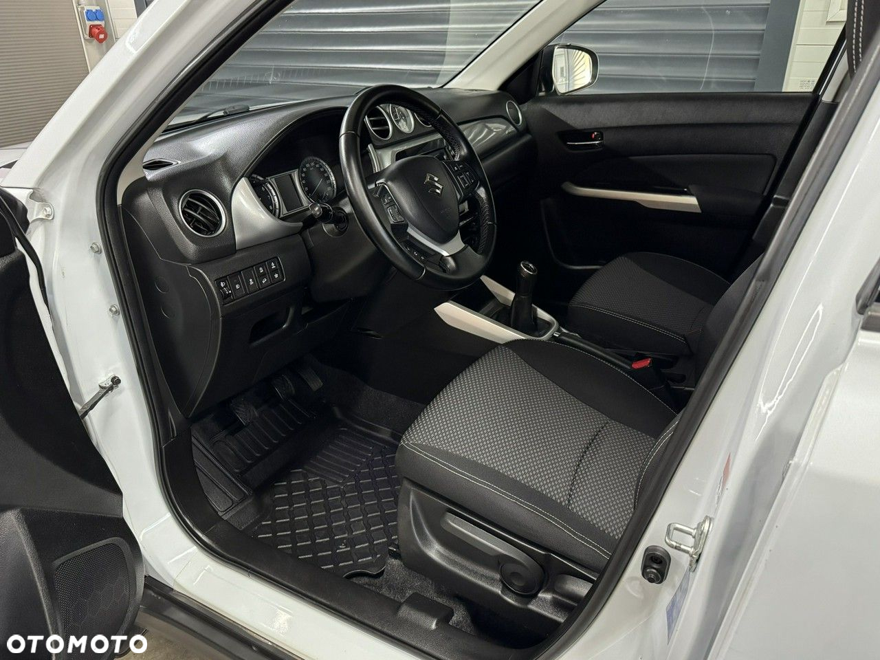 Suzuki Vitara - 13