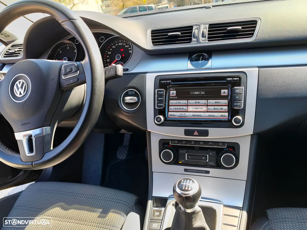 VW Passat CC 2.0 TDi BlueMotion - 23