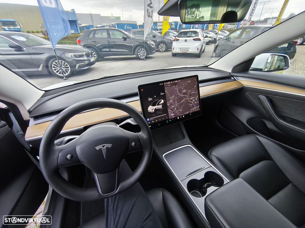 Tesla Model 3 Standard RWD - 7