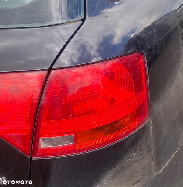 Audi A4 B7 Kombi Lampa lewa prawa tylna tył