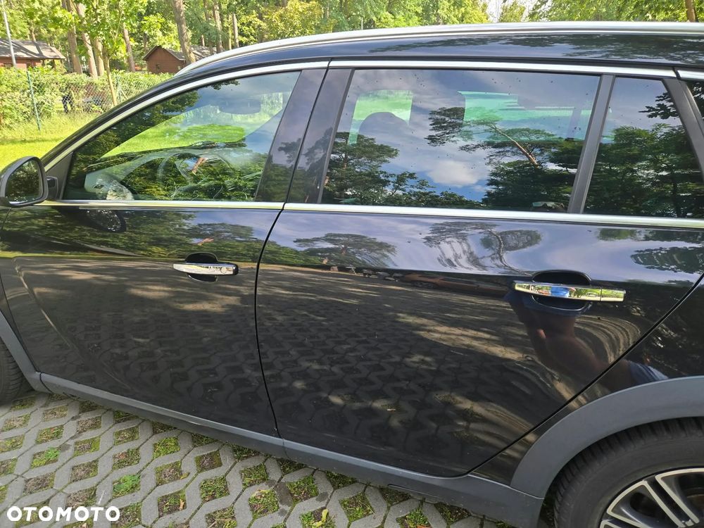 Opel Insignia - 13