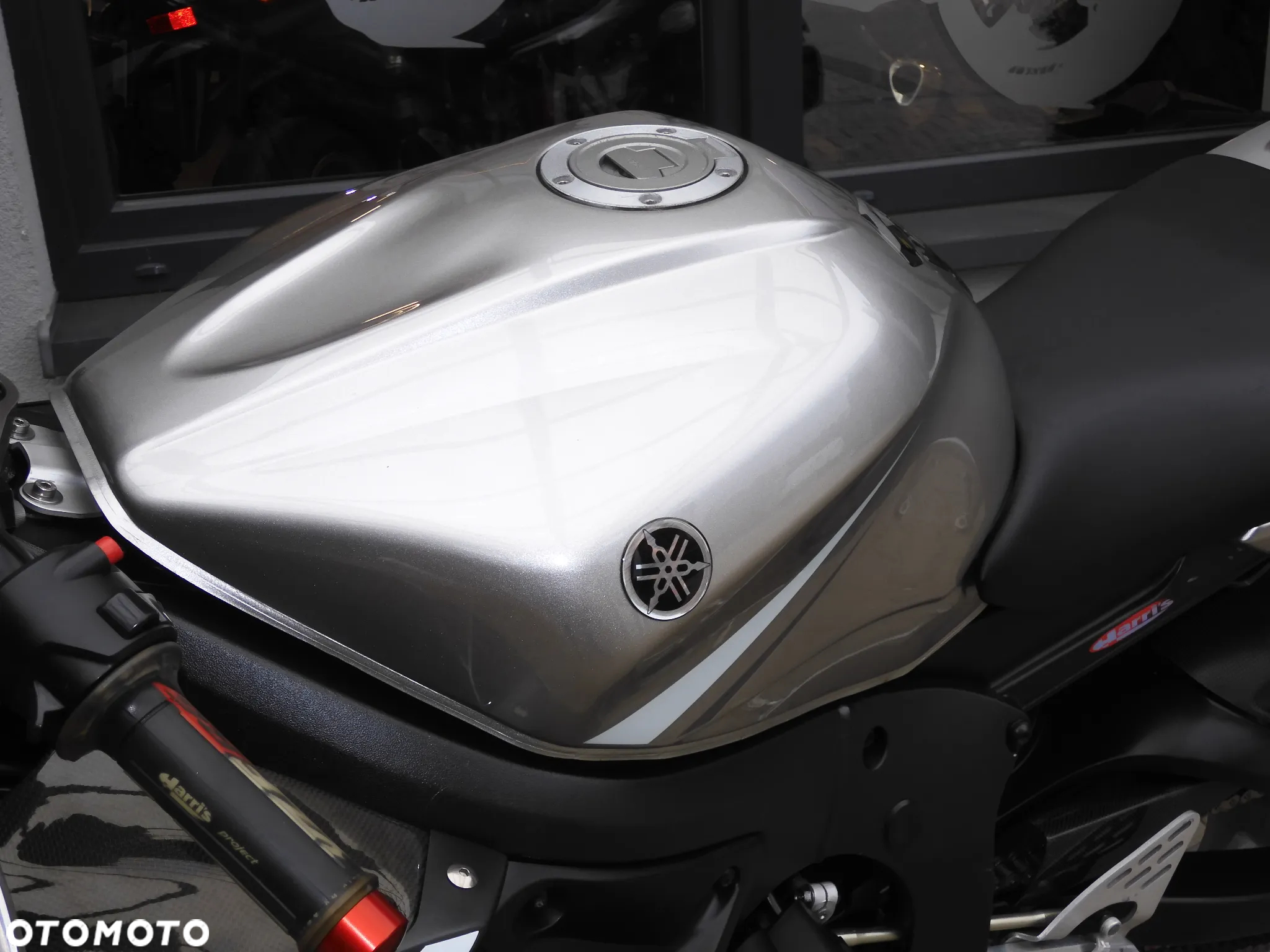 Yamaha R6 - 23
