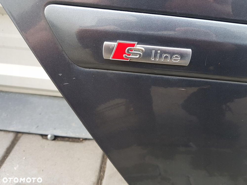 AUDI A3 8P 04-12r DRZWI PRAWE TYŁ LZ7S - 4