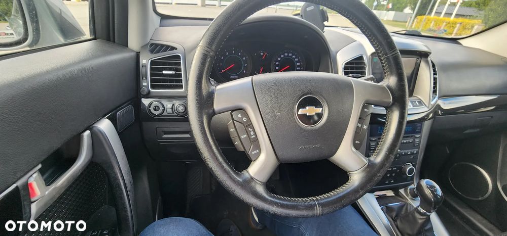 Chevrolet Captiva 2.4 LT - 10