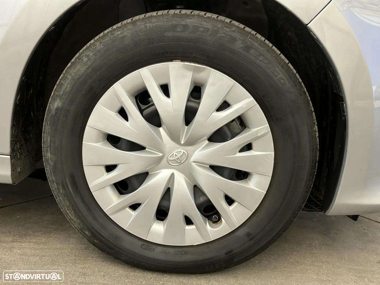 Toyota Yaris - 17
