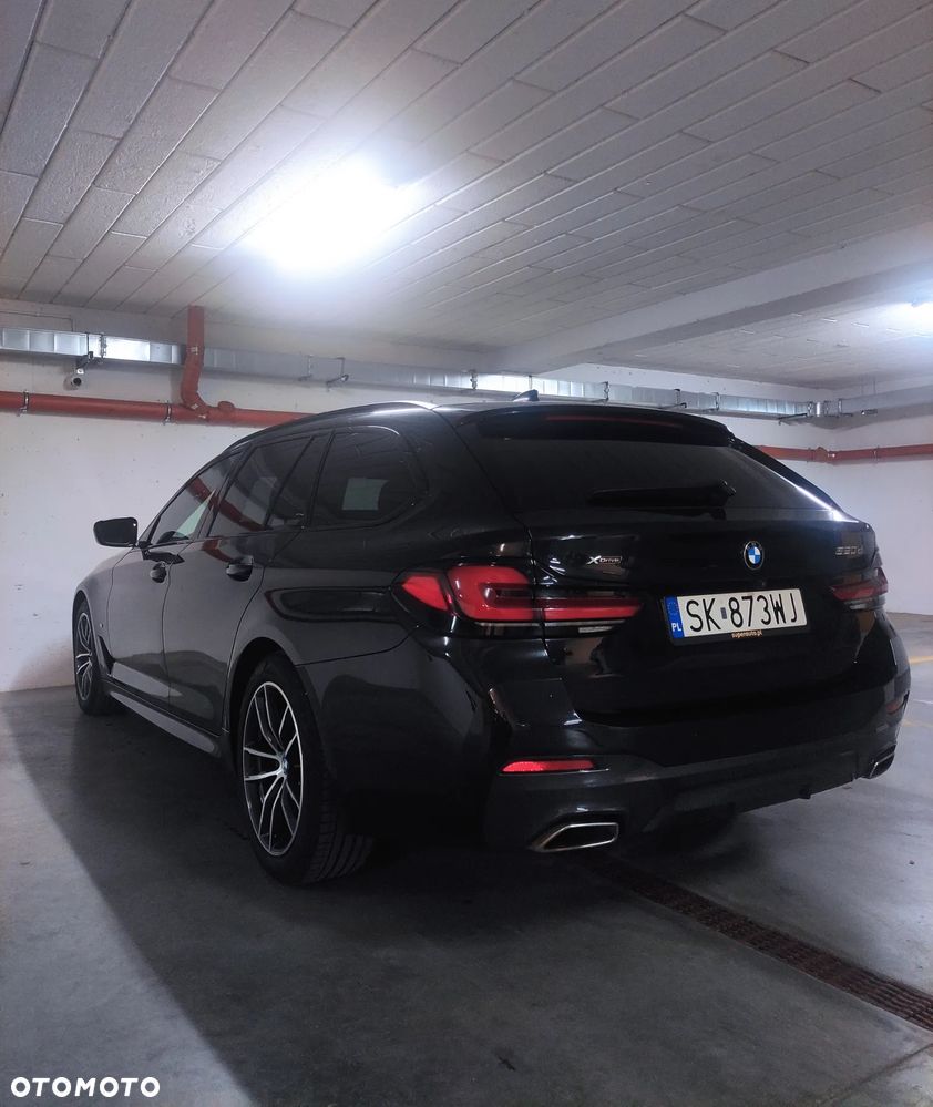 BMW Seria 5 520d xDrive M Sport sport - 11