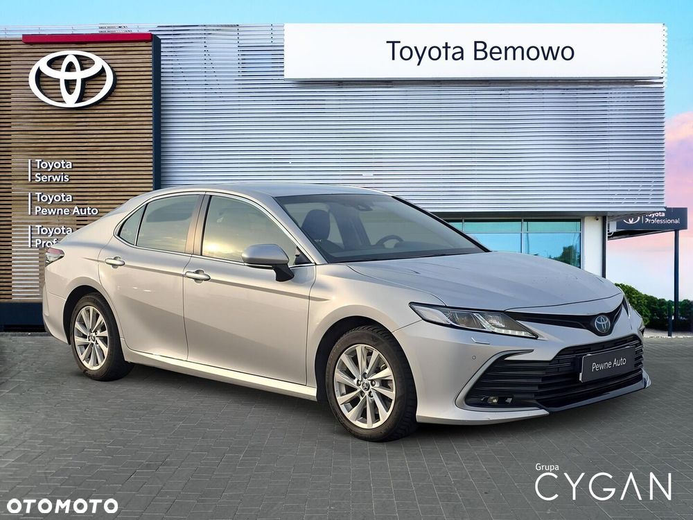 Toyota Camry 2.5 Hybrid Comfort CVT - 4