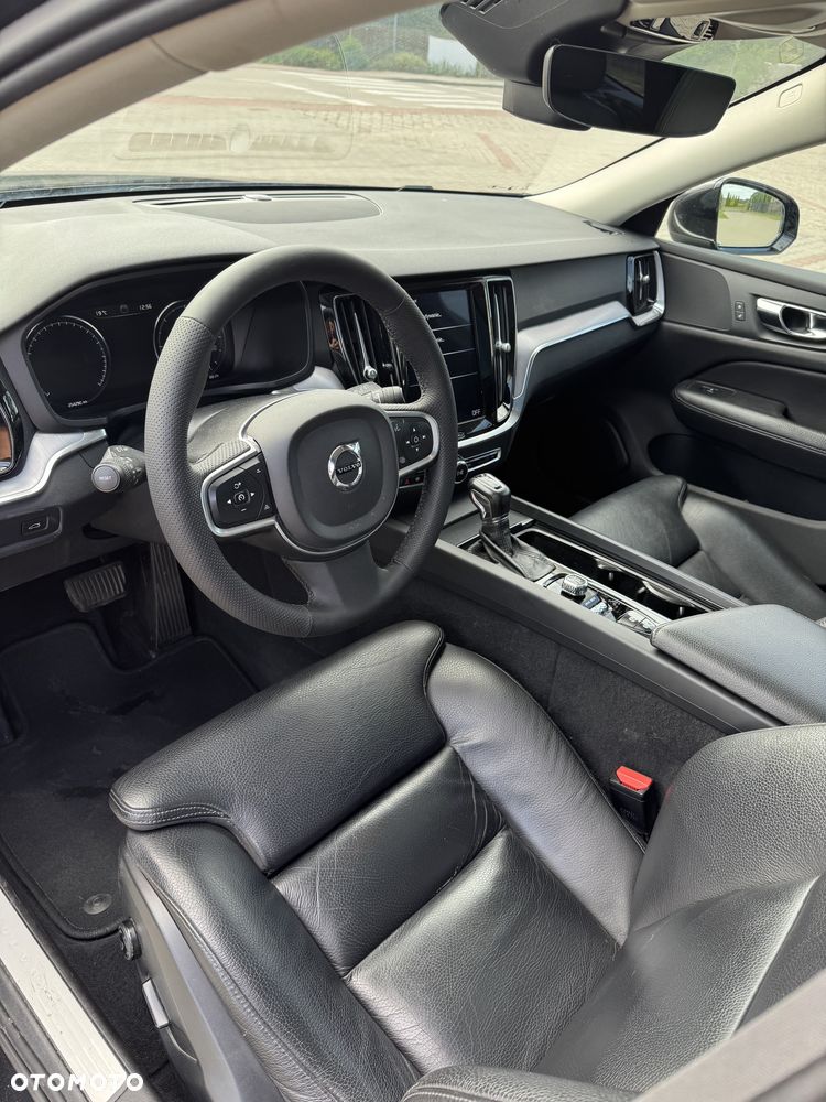 Volvo V60 - 10