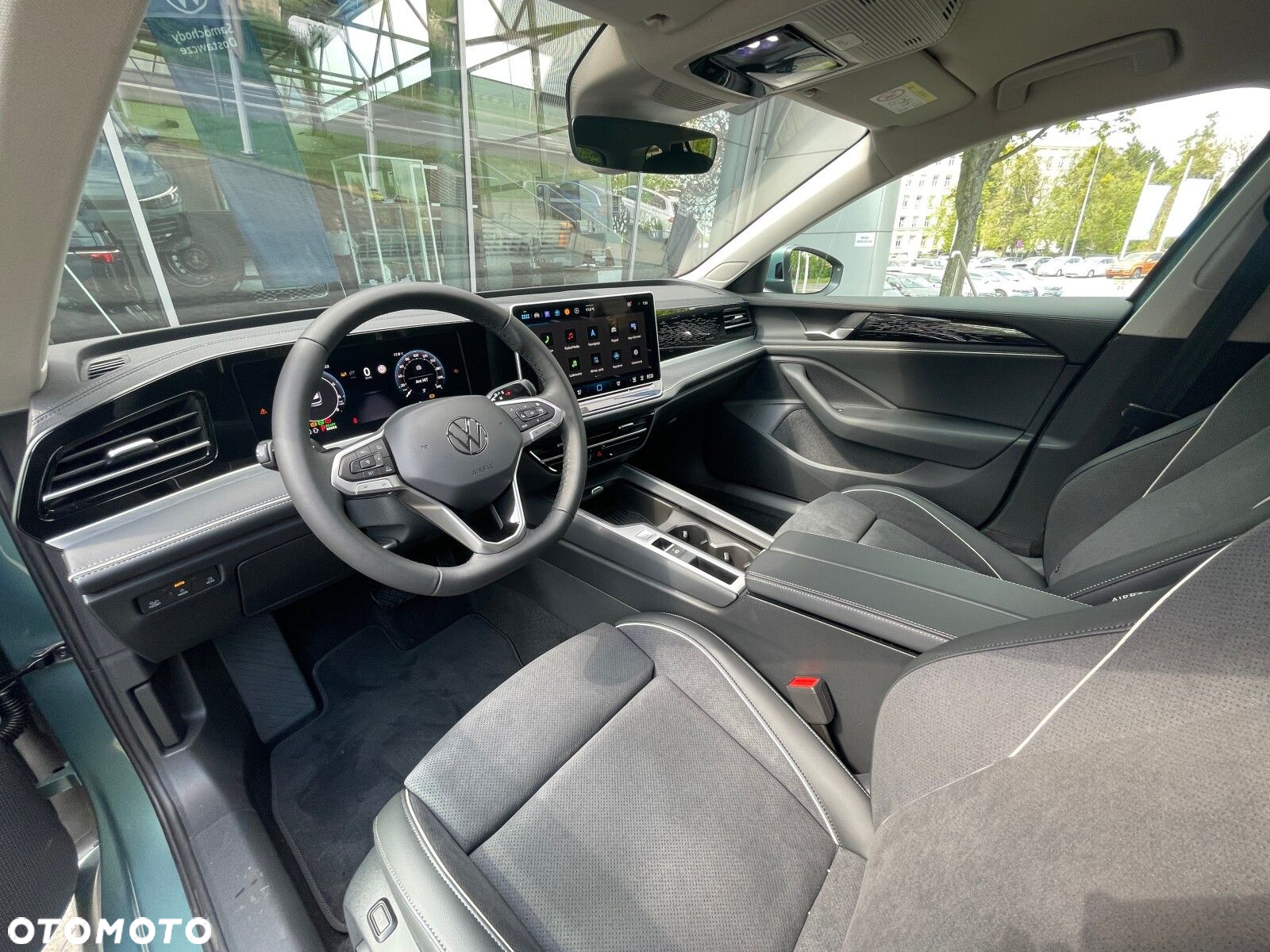 Volkswagen Passat - 17