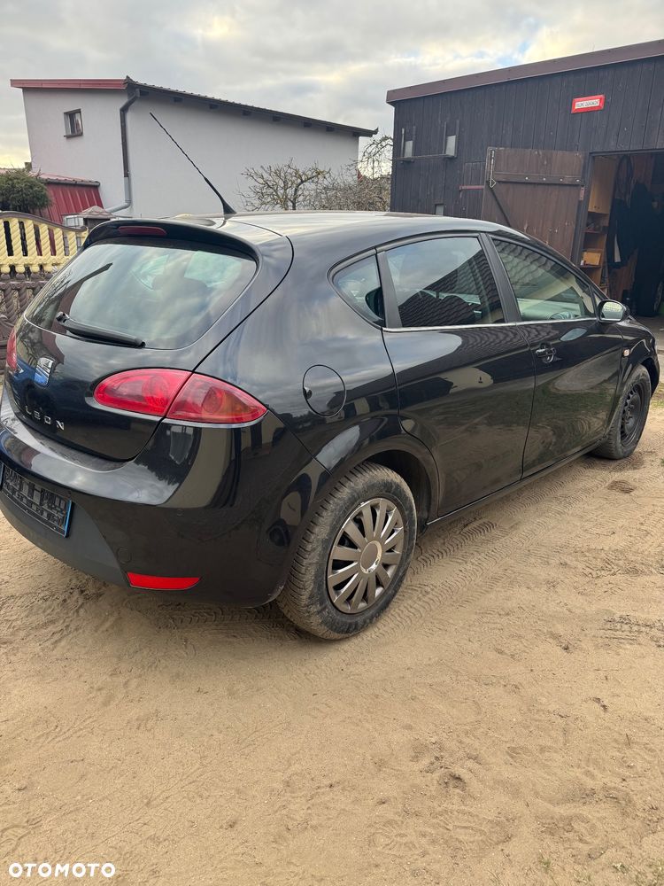 Seat Leon 2.0 TDI Stylance - 3