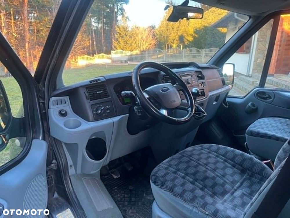 Ford Transit - 2