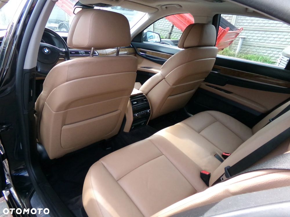 BMW Seria 7 730d - 4