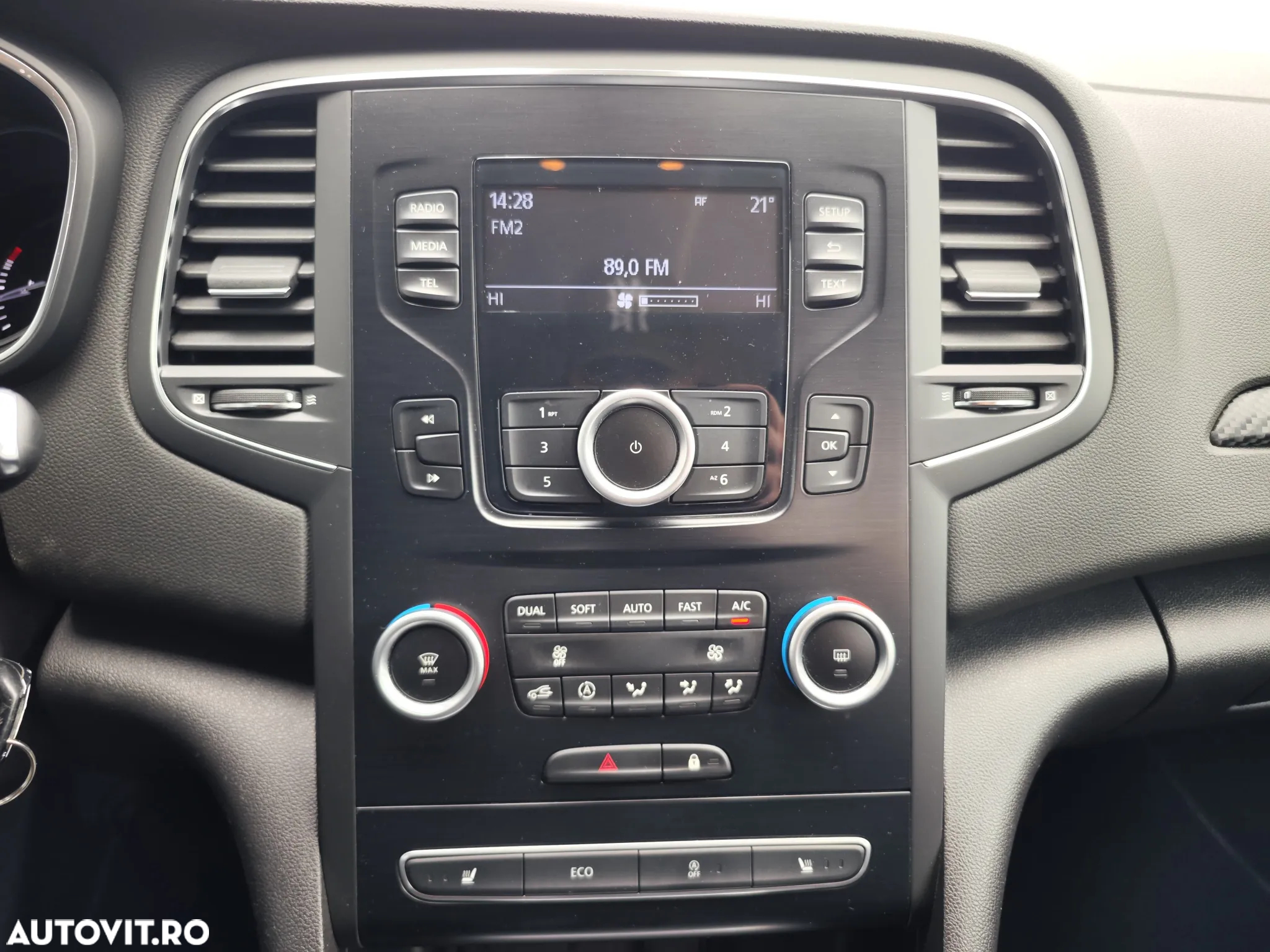 Renault Megane Blue dCi 116 Life - 19