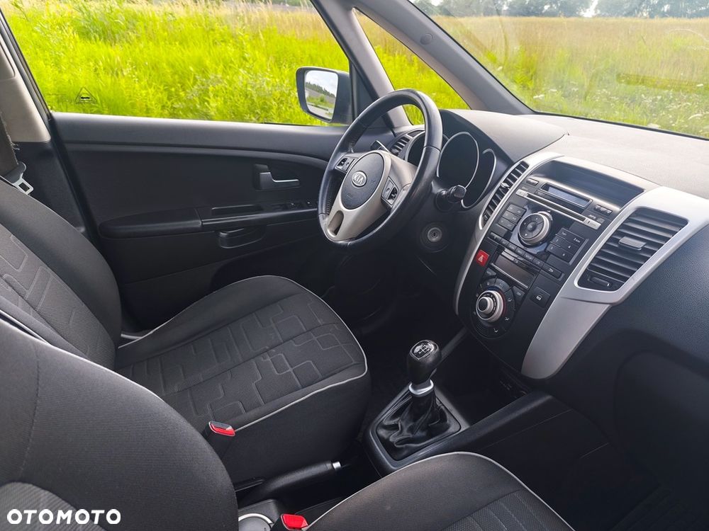 Kia Venga 1.6 XL - 9