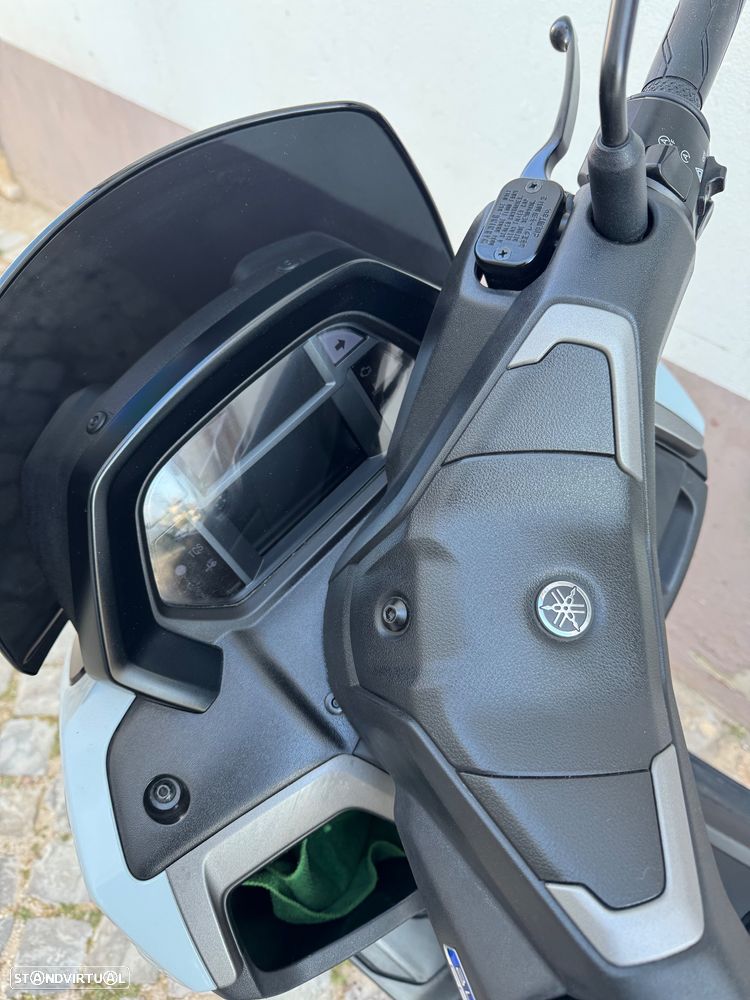Yamaha NMAX 125 TECH MAX - 6