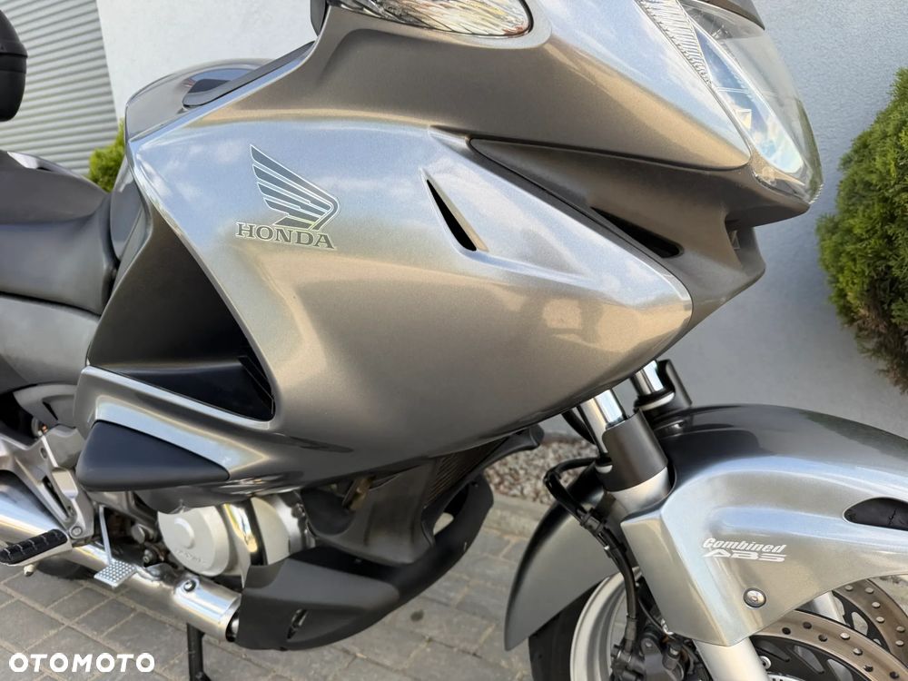 Honda NTV - 11