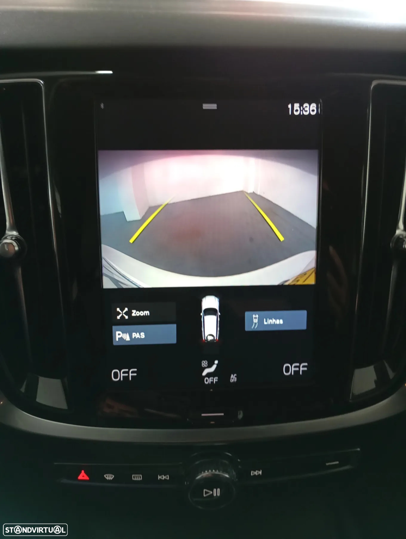 Volvo V60 2.0 D3 Momentum Geartronic - 19