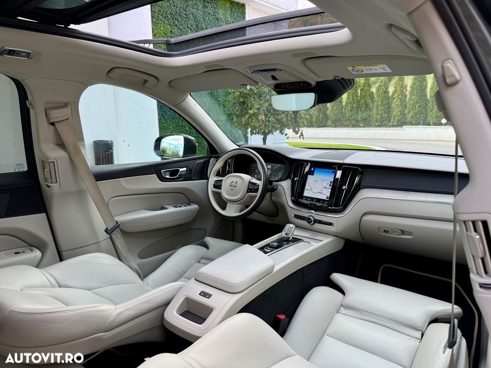 Volvo XC 60 T8 Twin Engine AWD Geartronic Inscription - 12