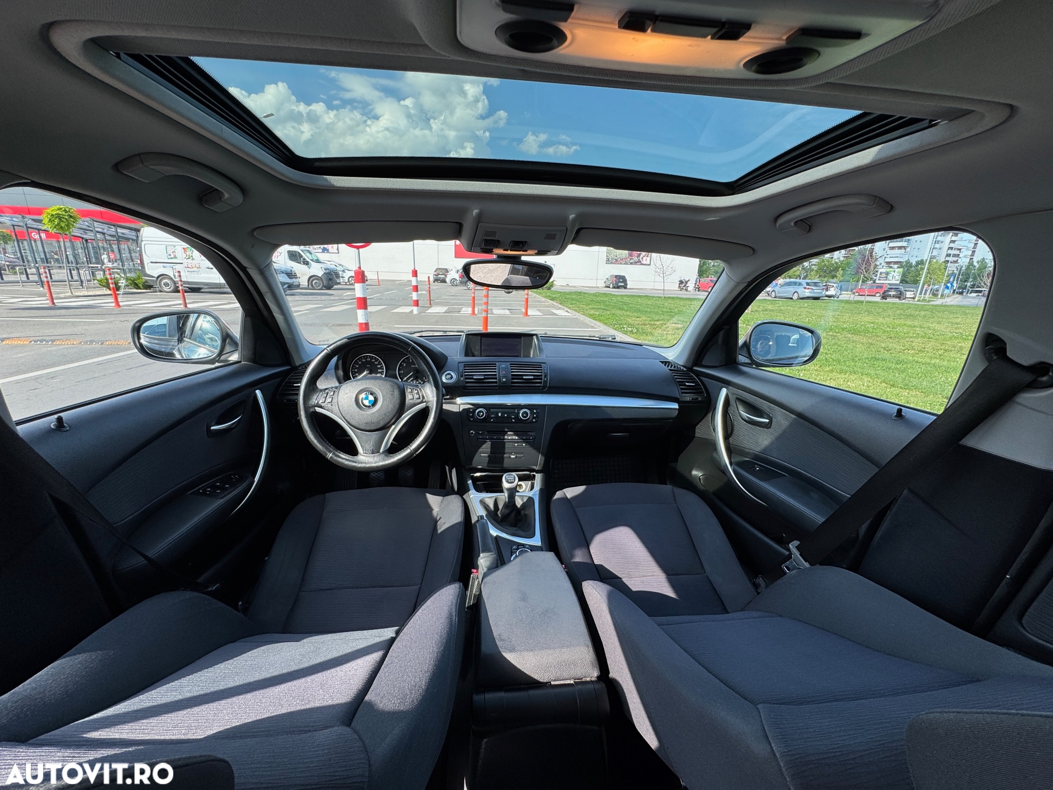 BMW Seria 1 116i - 8
