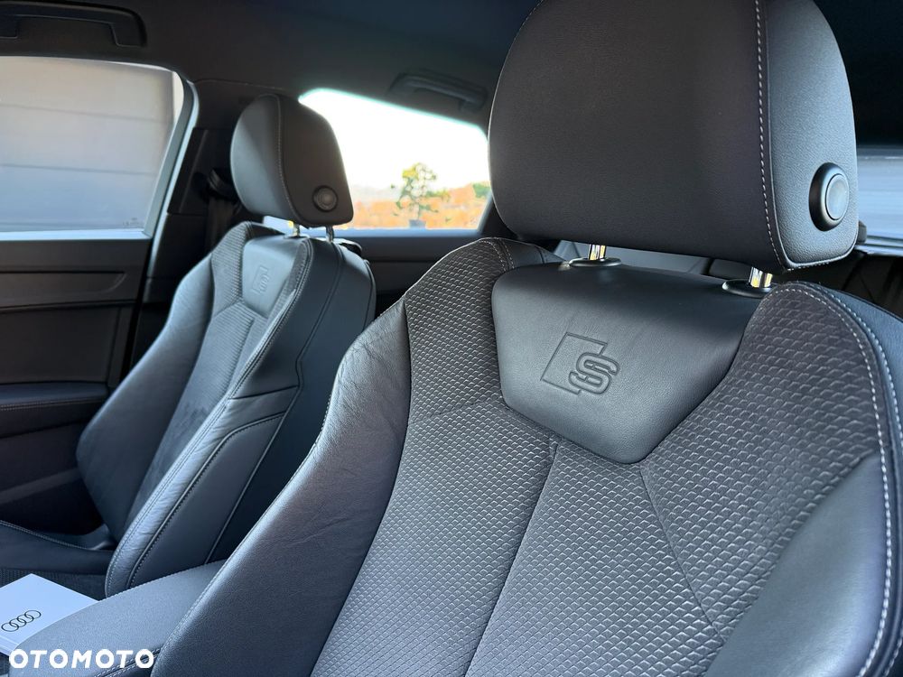 Audi Q3 Sportback 40 TDI quattro S tronic S line - 41