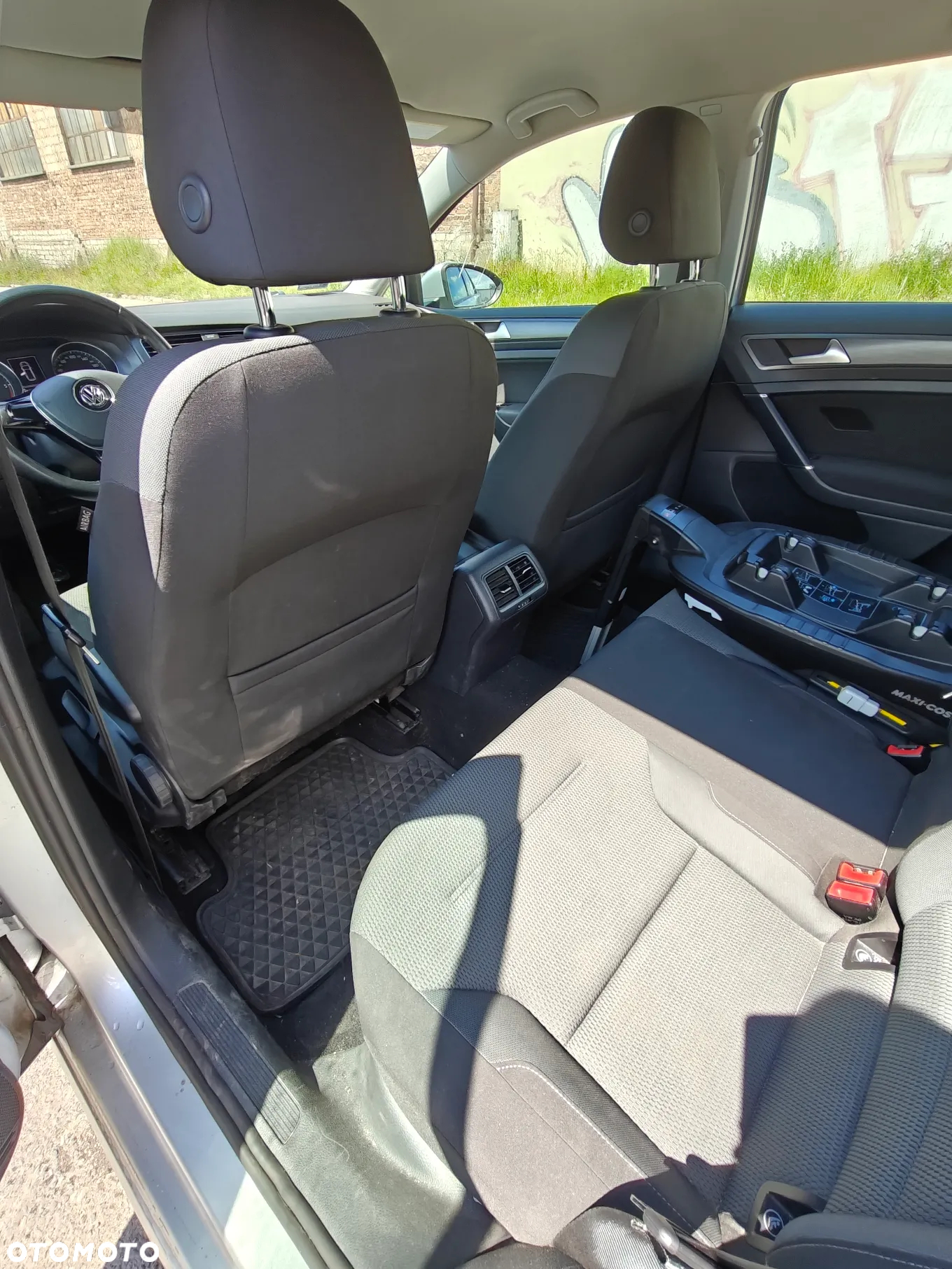 Volkswagen Golf VI 1.6 TDI BlueMot Trendline - 3