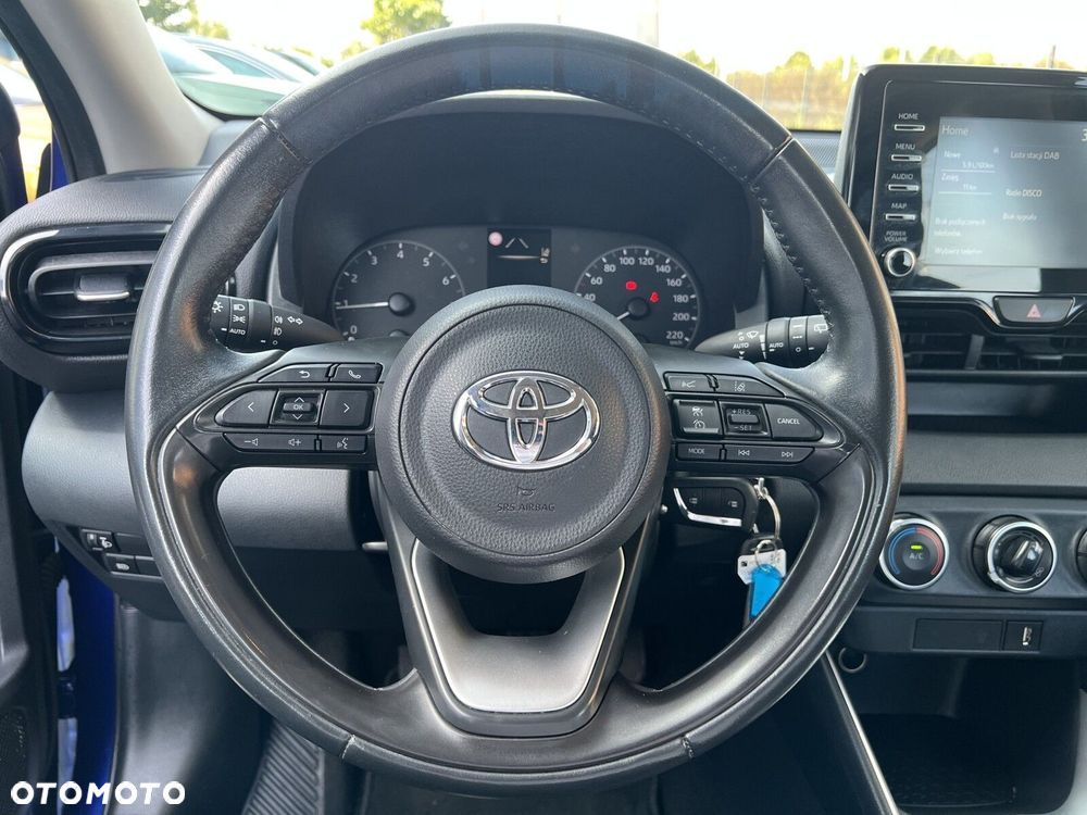 Toyota Yaris - 17