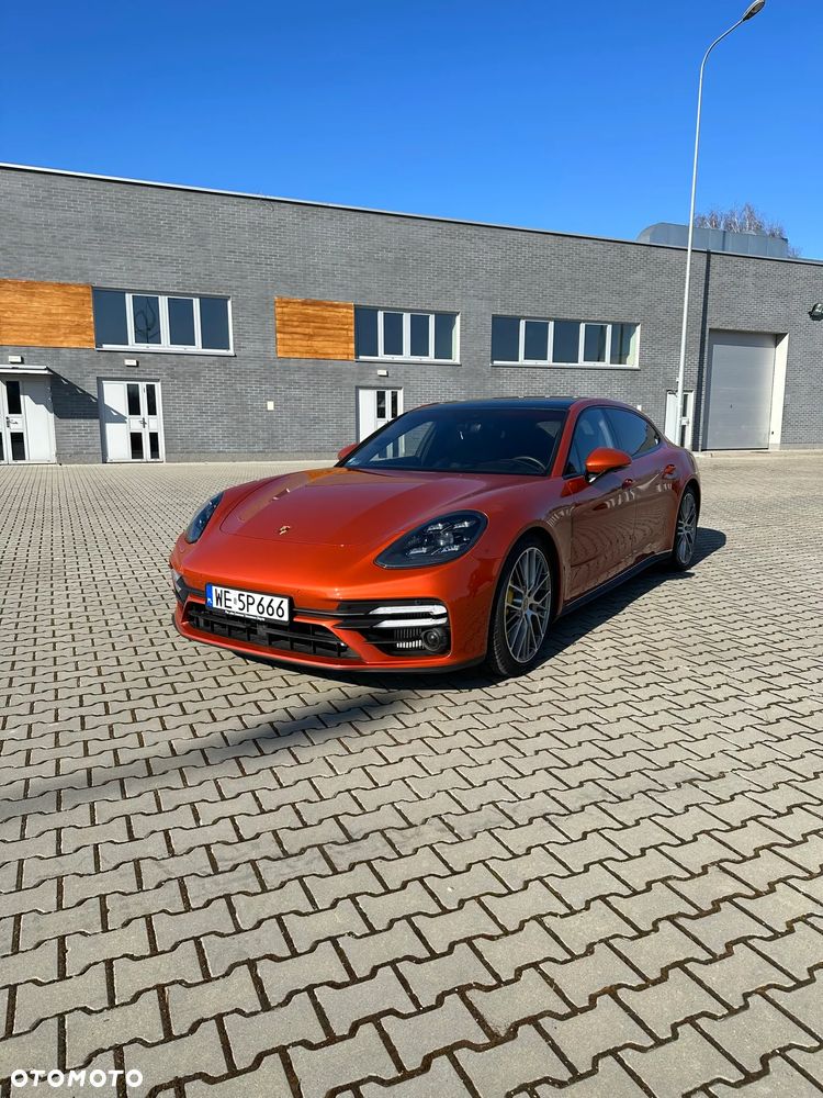 Porsche Panamera Turbo S Executive - 2