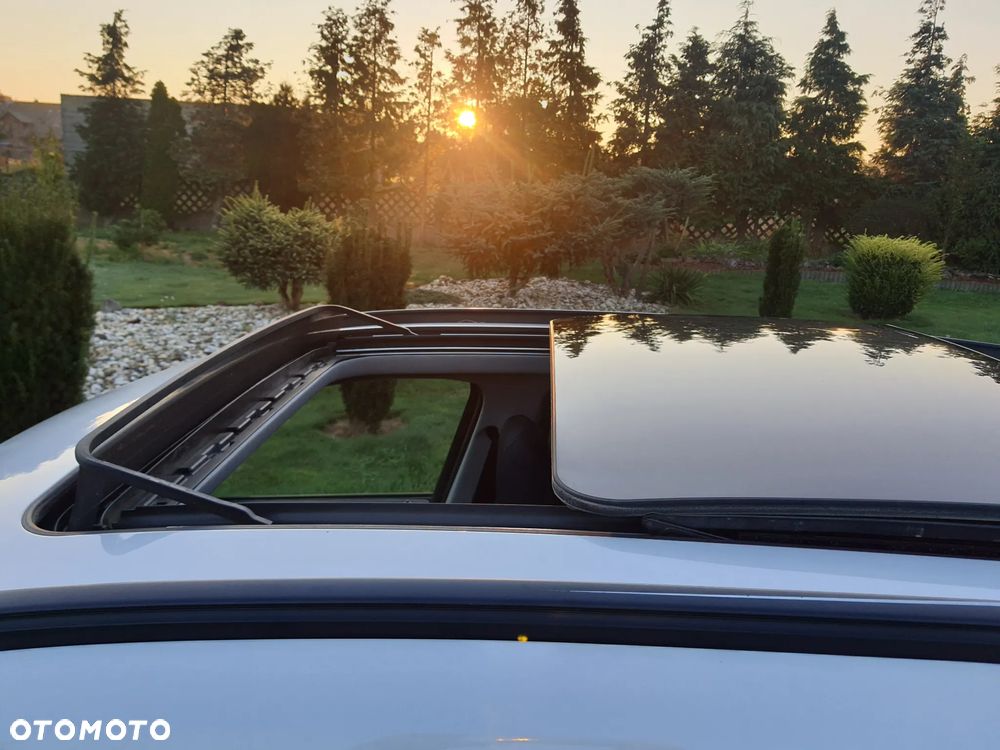 BMW X1 sDrive16d Sport Line - 17