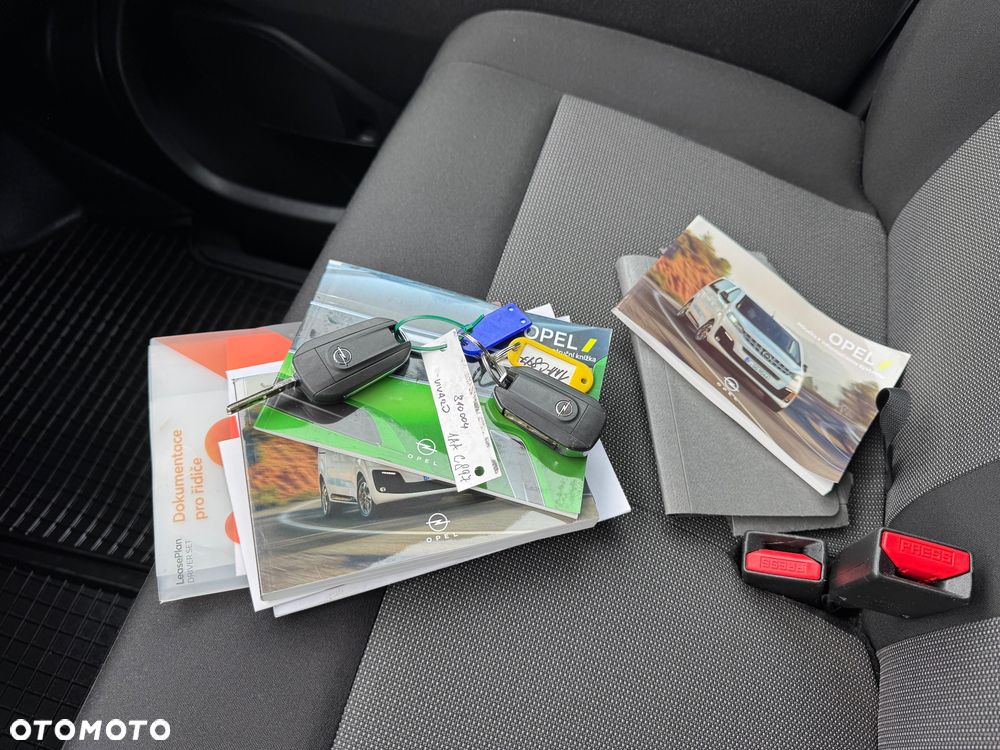 Opel Vivaro Proace Jumpy Scudo - 35