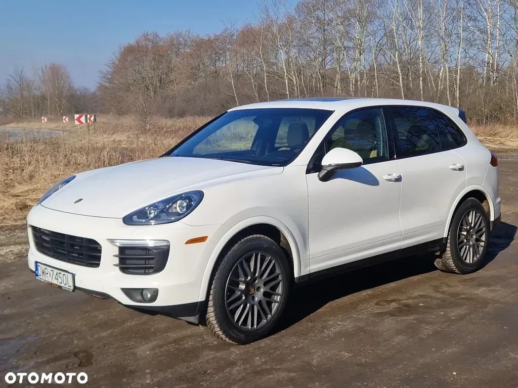 Porsche Cayenne Platinum Edition - 1