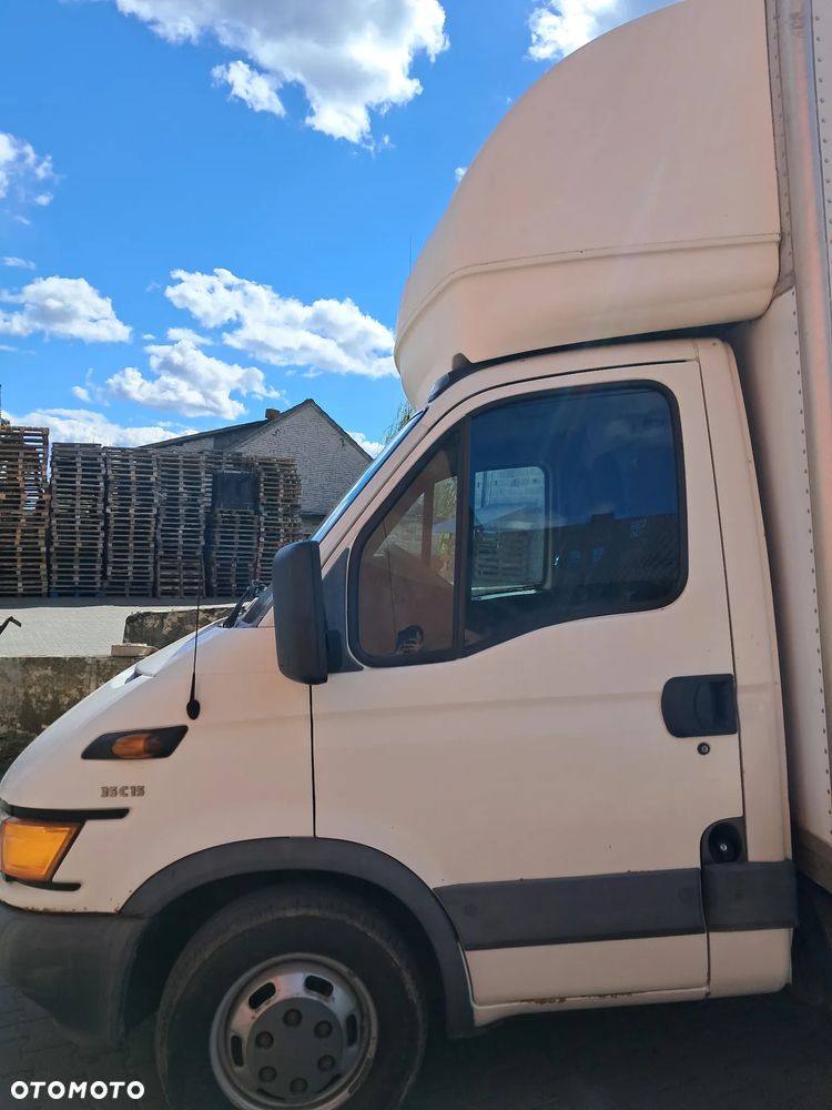 Iveco 35C15 - 10
