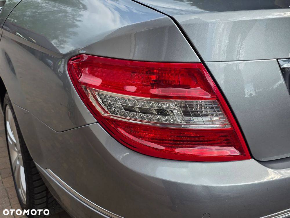 Mercedes-Benz Klasa C 350 7G-TRONIC Avantgarde - 12